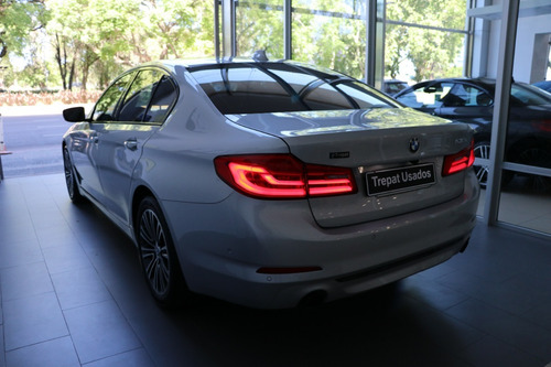 Imagen 8 de 19 de Bmw 530i Sportline