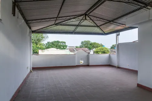 Casa En Arriendo En Las Mercedes. Cod A11691