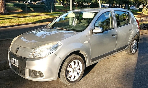 Renault Sandero 1.6 Confort 105cv 2012