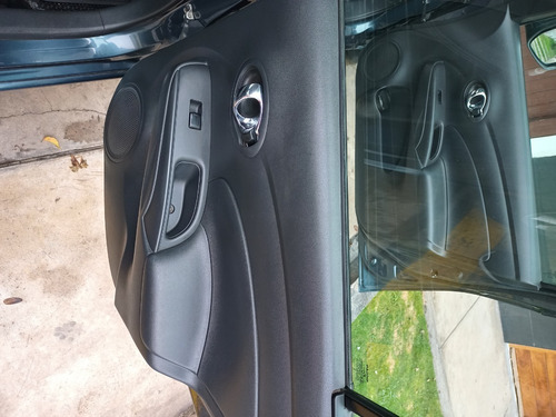 Nissan Versa Sense 2016 Versión Full Con 39,400 Kms.