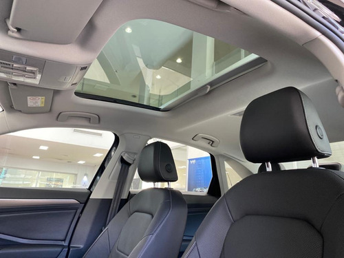 Imagen 9 de 14 de Volkswagen Vento 250 Tsi Highline Aut My21 1.4 Tsi 0km Ir