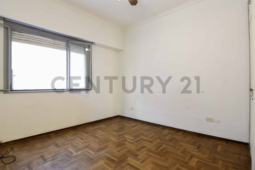 Venta De Ph 3 Ambientes - Villa Devoto