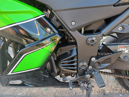 Kawasaki Ninja 250 2011