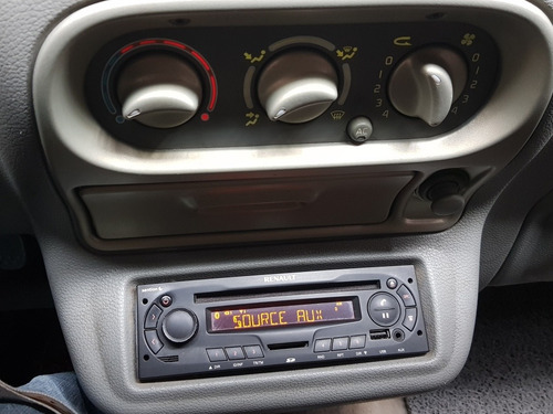 Imagen 8 de 16 de Renault Twingo 2001 1.2 Privilege Pk1 Aa Tc
