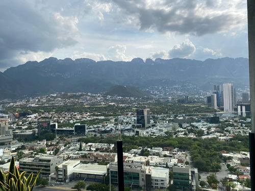 Venta De Departamento Tipo Ph En Torre Atria