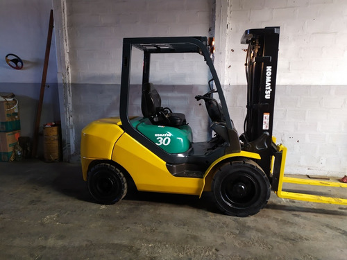 Autoelevador Komatsu 3 Tn Tt Desplazador 4000hs