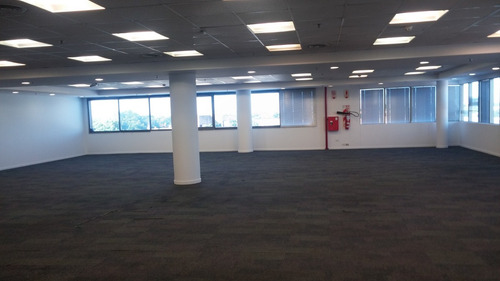 Imagen 4 de 9 de Oficinas En Alquiler Olivos Building