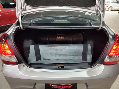 Toyota Etios 1.5 Sedan Xls