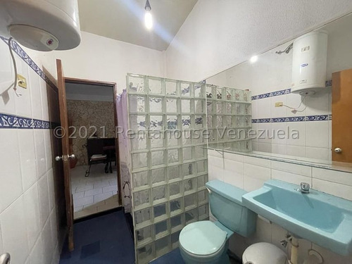 Imagen 9 de 13 de Bella Casa En Venta En Puerta Maraven Punto Fijo 04146954944 23-3982