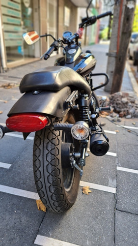 Imagen 2 de 8 de Bajaj Advenger 220 Street