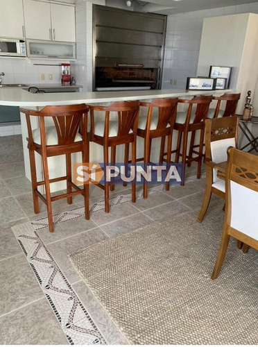 Imagen 8 de 14 de Penthouse En Alquiler Playa Mansa