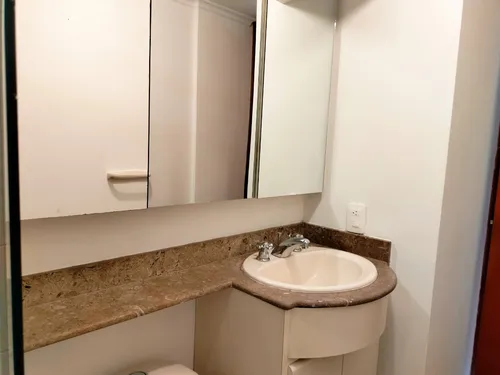 Arriendo De Apartaestudio En Altos Del Poblado, Poblado