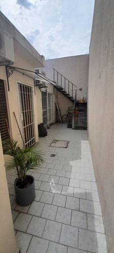Venta Casa 4 Ambientes Avellaneda