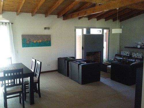 Imagen 3 de 18 de Alquilo Semana Santa - Casa En Valeria Del Mar - Barrio Lomas -