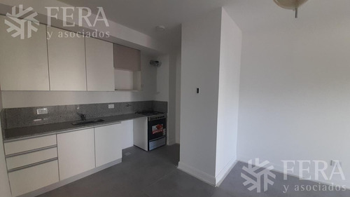 Imagen 3 de 14 de Venta De Departamento 2 Ambientes Con Balcón En Avellaneda (25432)