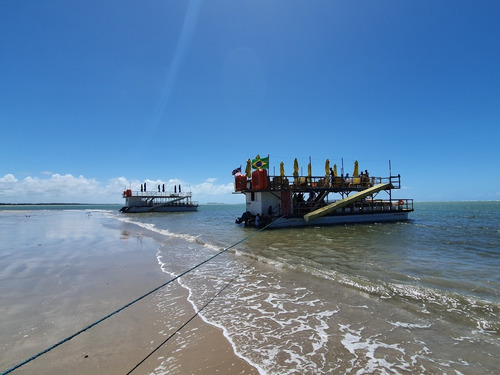 Catamarã E Trimarã Varios Tamanhos