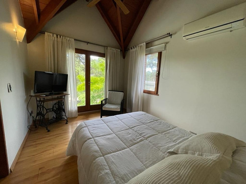 Imagen 16 de 30 de Casa Amplia Pinamar P/12 Personas Con Pileta Climatizada.