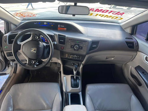 Imagem 7 de 11 de Honda Civic 2013 1.8 Lxl Flex Aut. 4p