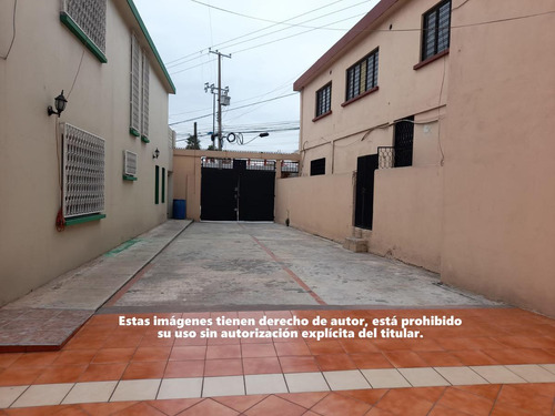 Locales Comerciales Con Oficinas Y Bodega En Venta En San Nicolás