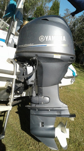 Imagen 10 de 18 de Lancha+ Motor Yamaha 70hp4t 1*mano Nuevo Precio Sin Trailer
