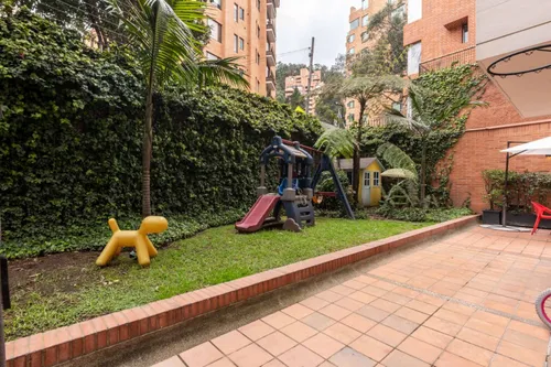 Apartamento En Venta En El Refugio. Cod V8328