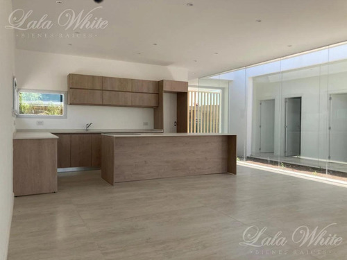 Imagen 5 de 14 de Venta/alquiler Anual - Casa A Estrenar En Lares De Canning