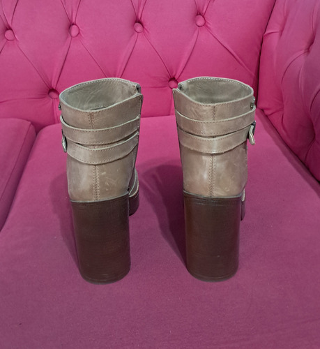 Botas Cortas Cuero Lady Stork Mujer (Usado)