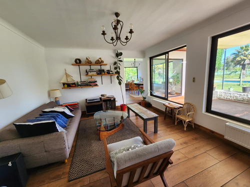 Vende Casa En Los Ángeles, Condominio Camino Antuco