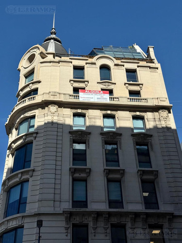 Oficina En Alquiler De 380 M2 En El Centro