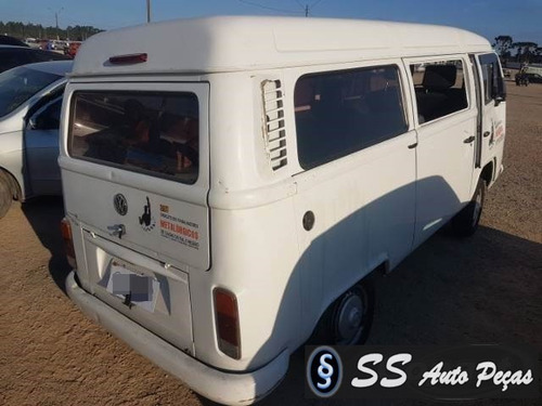 Imagem 2 de 2 de Sucata De Volkswagen Kombi 2013 - Retirada De Peças