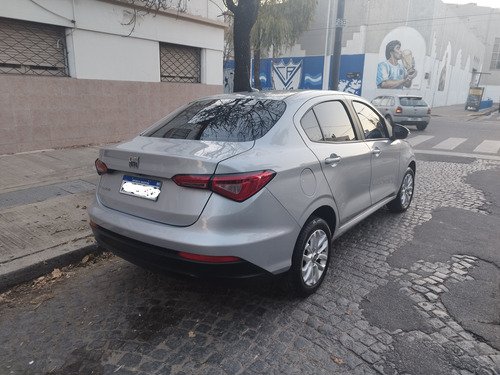 Fiat Cronos 1.3 Drive Mt