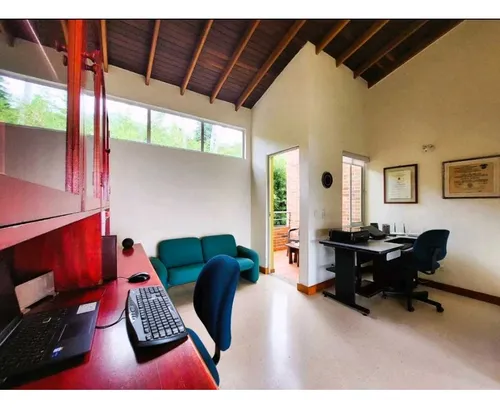 Casa Campestre En Venta Envigado Loma Del Escobero (t)