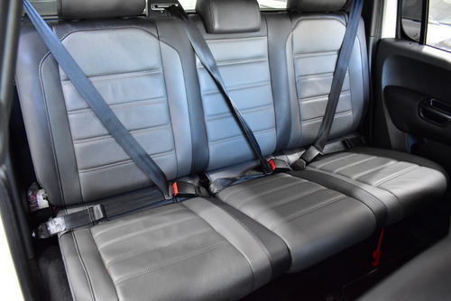 Imagen 15 de 15 de Volkswagen Amarok 3.0 V6 Cd Highline 2021 - 35.100km