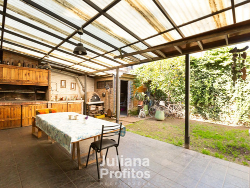 Casa En Bernal Oeste