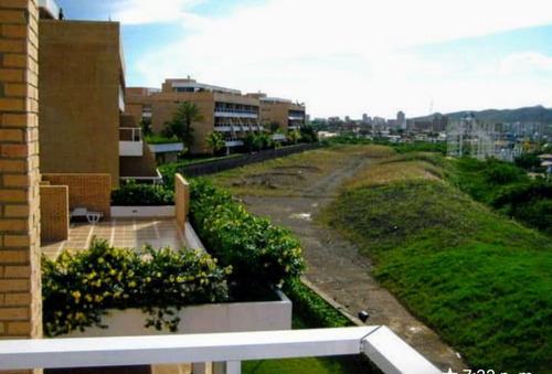 Imagen 5 de 14 de Apartamento Urb Playa El Angel