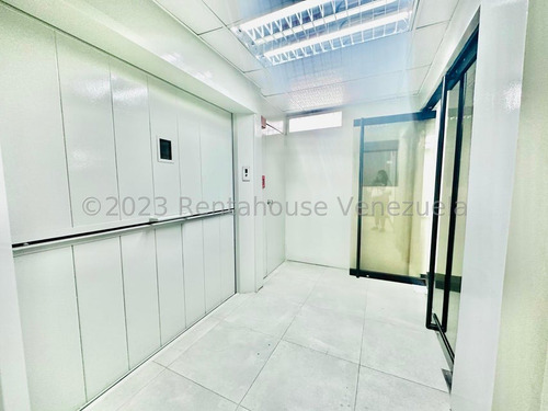 Imagen 5 de 27 de Edificio Comercial En Alquiler/venta Chacao I