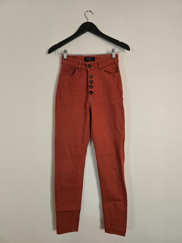 Jean Wanama Mujer 26 No Akiabara Cher Levis (Usado)
