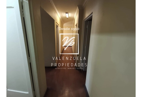 Oficina Central 200m2 Calle M. Montt Lado Paris