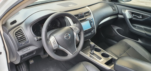 Imagen 10 de 15 de Nissan Altima Advance 2013 Aut.