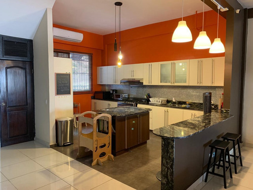 Imagen 1 de 13 de Venta De Apartamento En Ph Caribe, Betania 19-5536