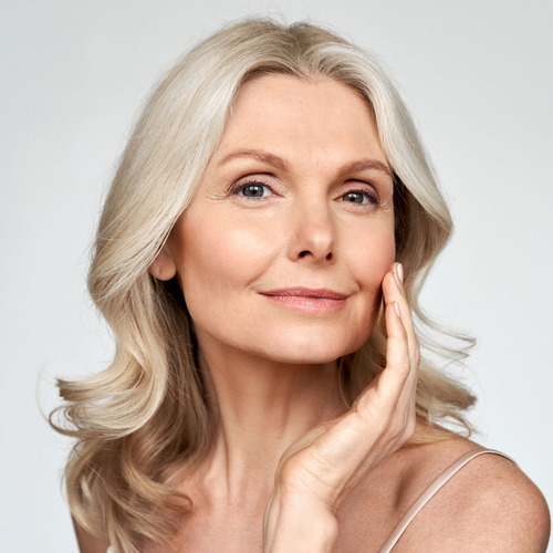 Sérum Beyoung Booster Matte, efecto Cenicienta, aclara la piel. Tiempo de aplicación: día/noche, tipo de piel normal