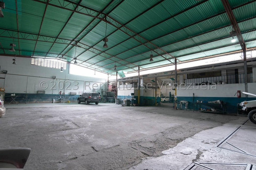 Galpon En Terreno De 3.126 M2 En Venta Chacao I