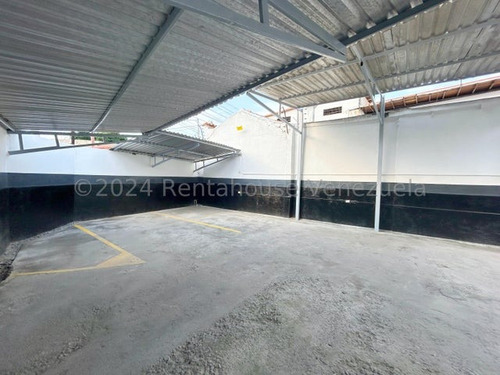 Ana Karina Molleja Vende Potencial Local Comercial En Zona Oeste Barquisimeto, Lara/ Akm