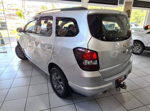 Imagem 4 de 10 de Chevrolet Spin 1.8 Advantage 8v Flex 4p Automático