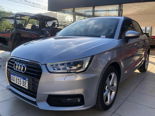 Audi A1 Sportline S Tronic