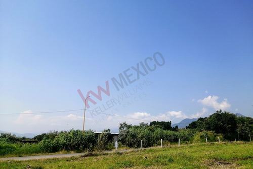 Terreno En Venta Ideal Para Inversión En Libramiento Ahuilican Oaxtepec, Morelos