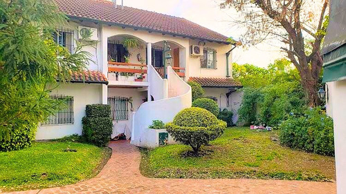 Venta Casa 2 Dormitorios Muñiz Con Cochera