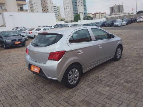 Imagem 7 de 9 de Chevrolet Onix 1.0 Mpfi Lt 8v Flex 4p Manual