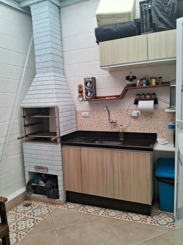 Casa Com Porteira Semi Fechado Em Condomínio Com Portaria 24