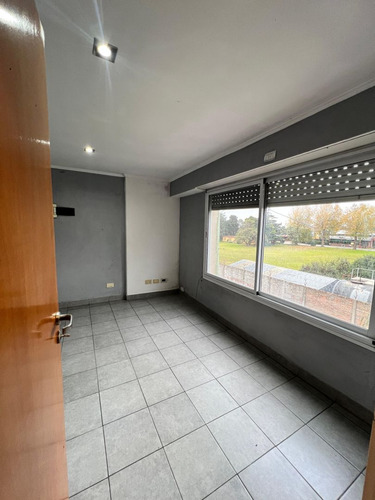 Departamento En Jose León Suarez